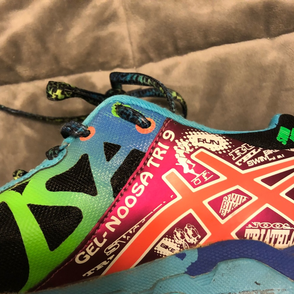 WOMEN’S ASICS GEL NOOSAS - Picture 4 of 5